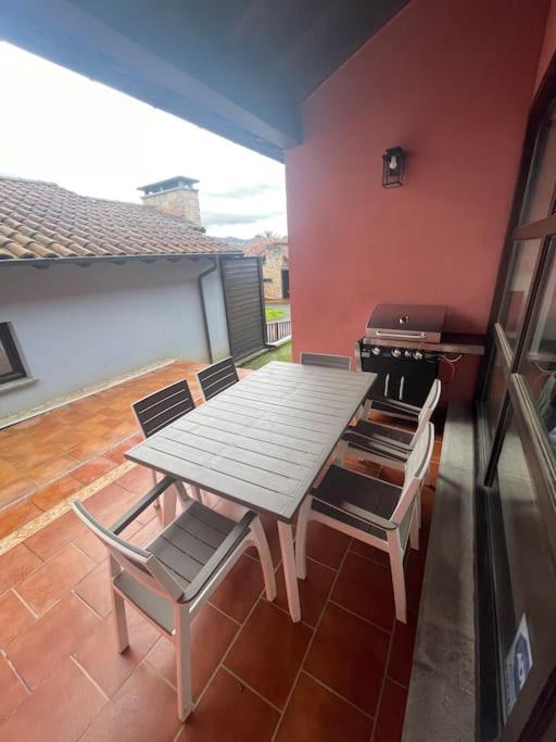 Villa Giraldillo Colunga Bagian luar foto