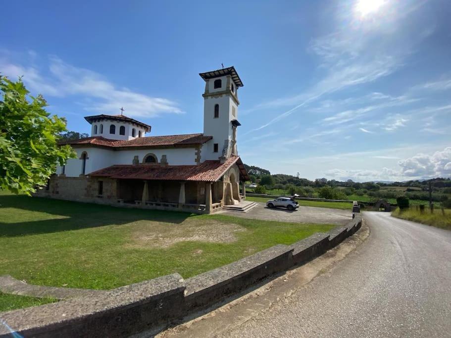 Villa Giraldillo Colunga Bagian luar foto